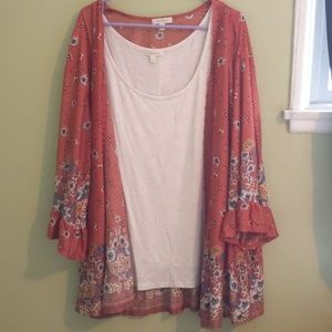 Plus size tank top and kimono combo